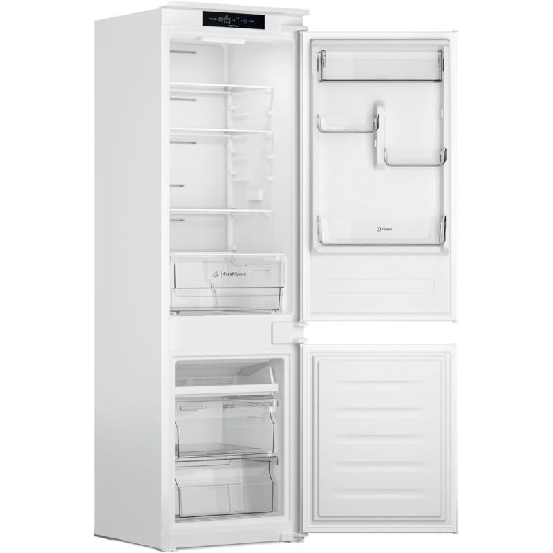 Indesit INC18 T311 frigorífico e congelador Embutido 250 l F Bran