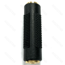 CONECTOR DE ÁUDIOVÍDEO 3,5 FÊMEA PARA 3,5 MACHO PRETO