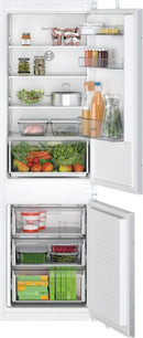 Bosch Serie 2 KIN86NSE0 frigorífico e congelador Embutido 260 l B
