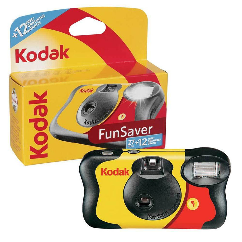 CAMARA KODAK DESECHABLE + FLASH 27+12 FOTOS