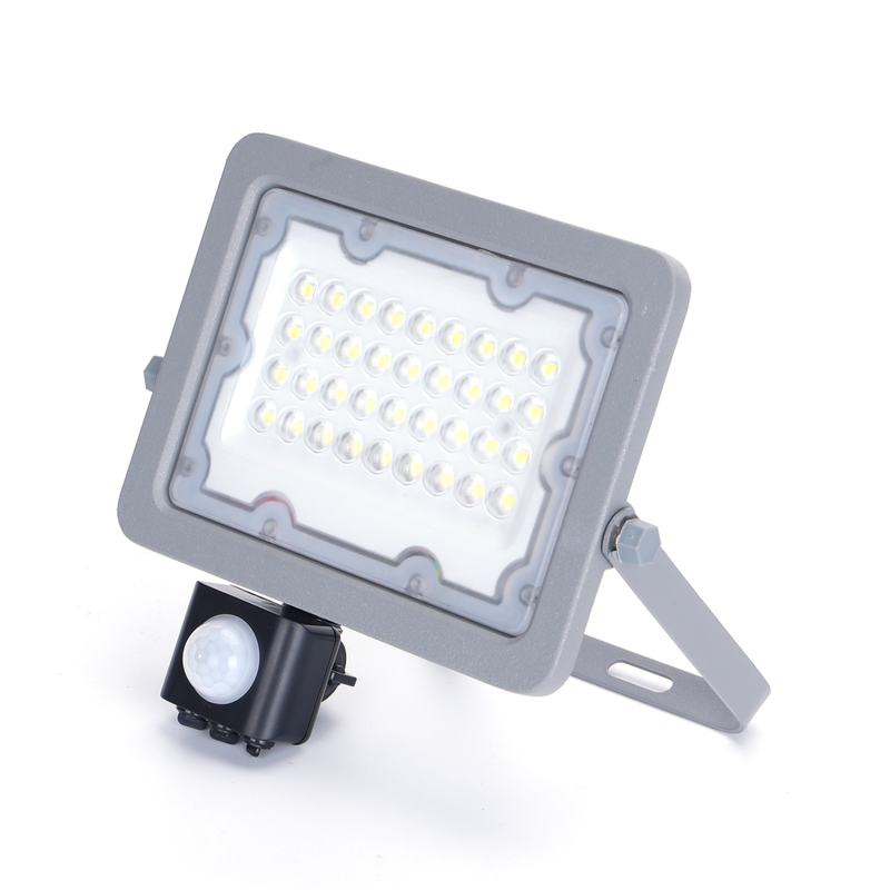 PROJETOR AIGOSTAR LED FINO COM SENSOR 30W